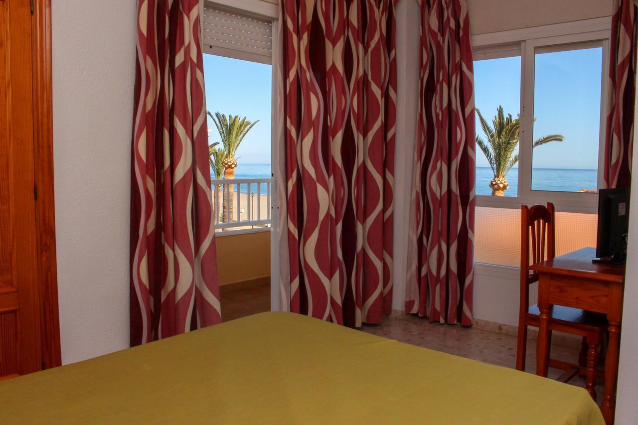 Hostal Esperanza 베나자라프 외부 사진