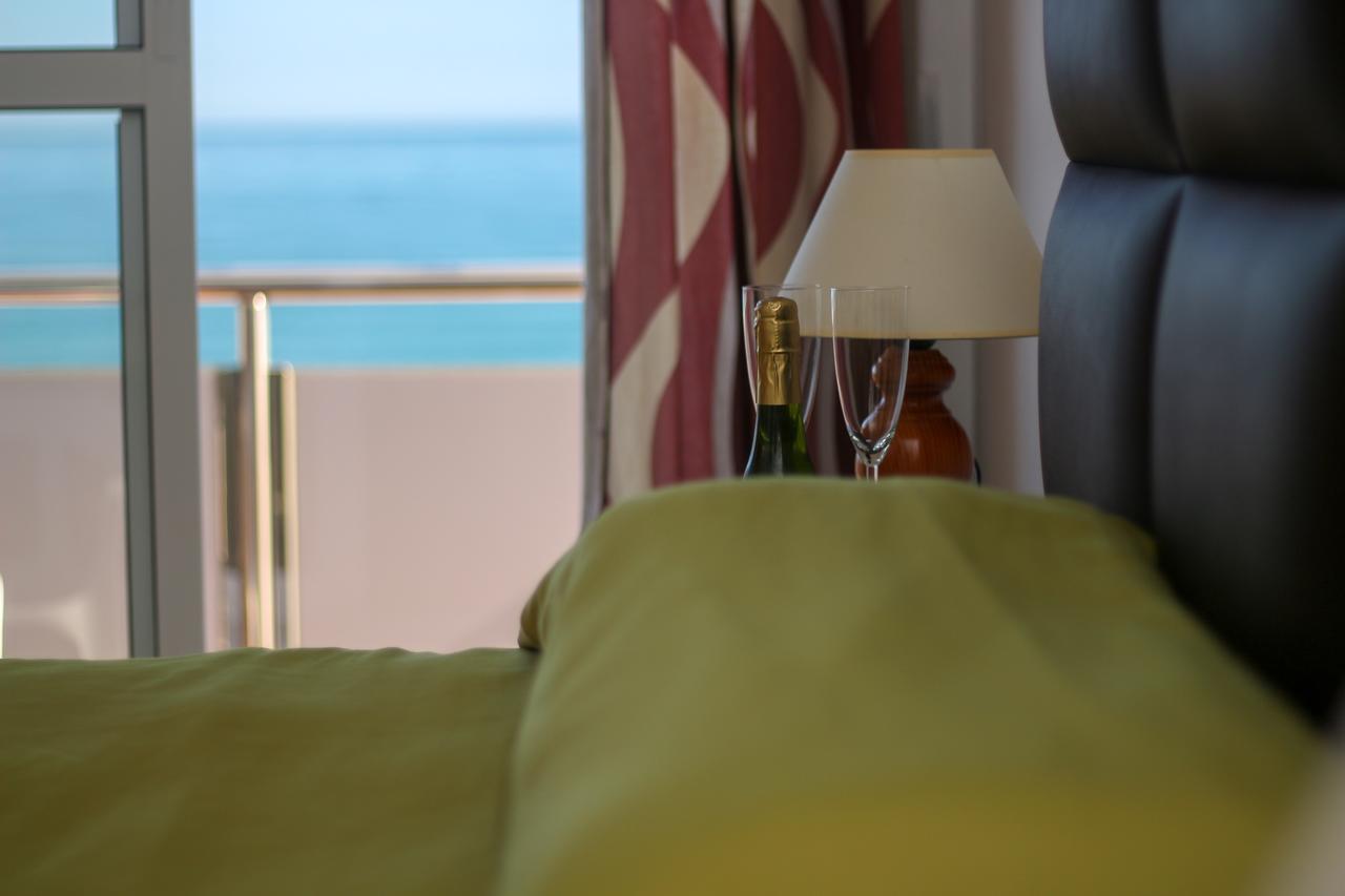 Hostal Esperanza 베나자라프 외부 사진